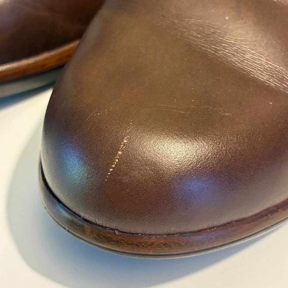 Naot leather nubuck